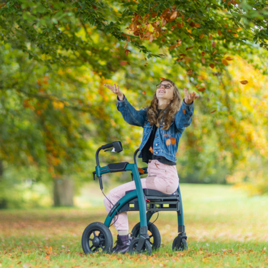 Rollz Motion Performance Rollstuhl und Rollator in einem
