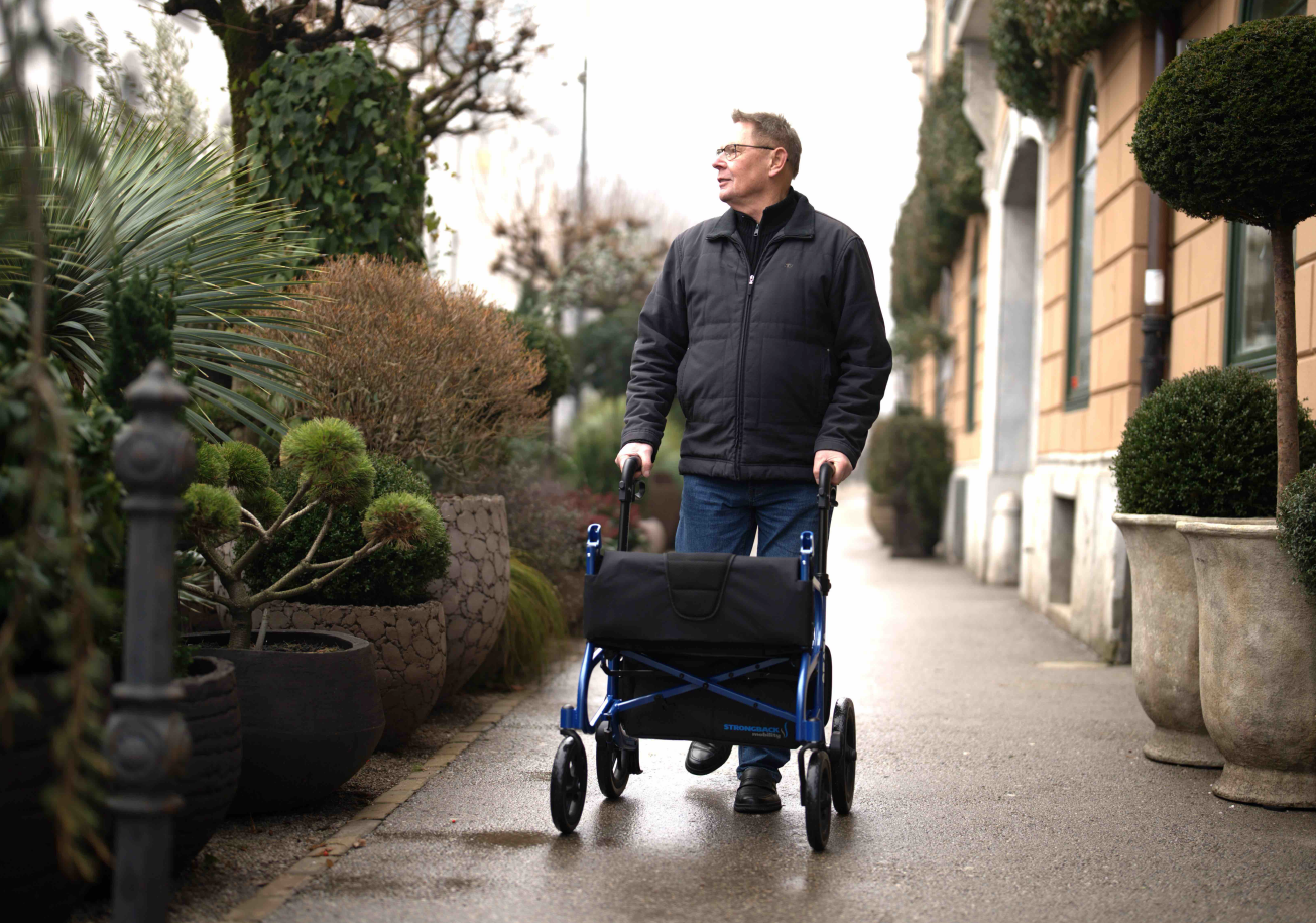  Rollator SEATA STRONGBACK Mobility